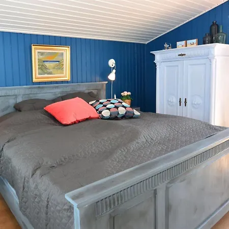 Hébergement de vacances Halsten - 551m From The Sea By Interhome